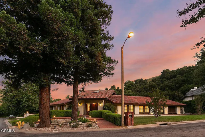 3958Cresthaven_TWILIGHT_July02,2024_0019