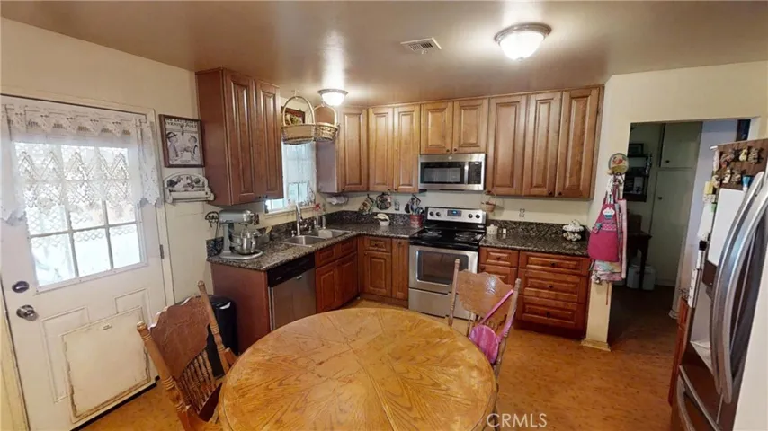38951 Kenneth Court, Cherry Valley, California 92223
