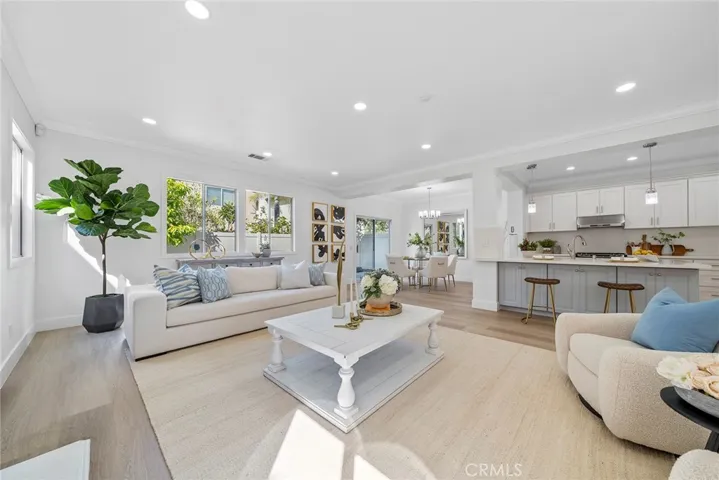 15 Wyoming, Irvine, California 92606