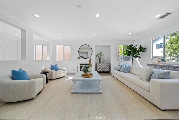 15 Wyoming, Irvine, California 92606