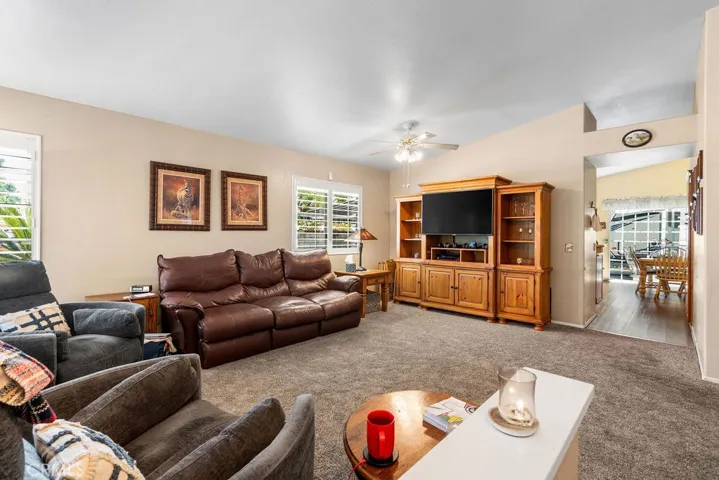 Living rm