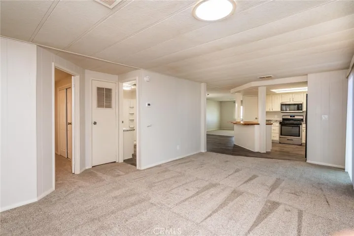 370 San Mateo Circle, Hemet, California 92543