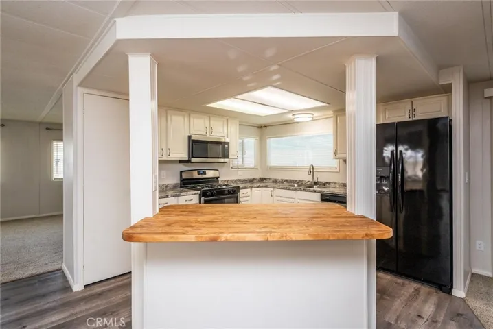 370 San Mateo Circle, Hemet, California 92543