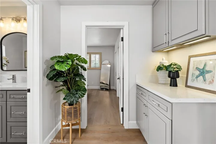 1821 Herrin Street, Manhattan Beach, California 90266