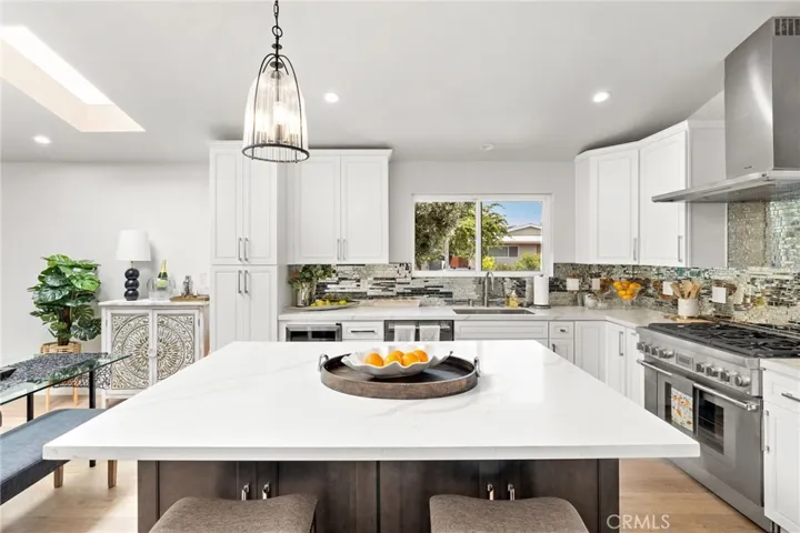 1821 Herrin Street, Manhattan Beach, California 90266