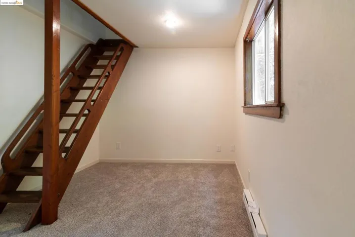 11147 Dell Ave, Forestville, California 95436