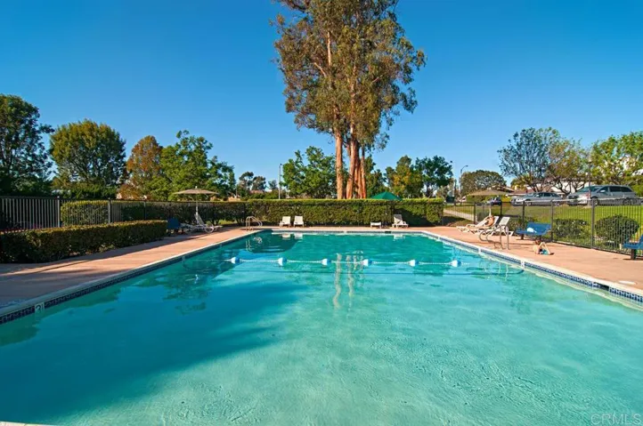 146 Little Oaks Road, Encinitas, California 92024