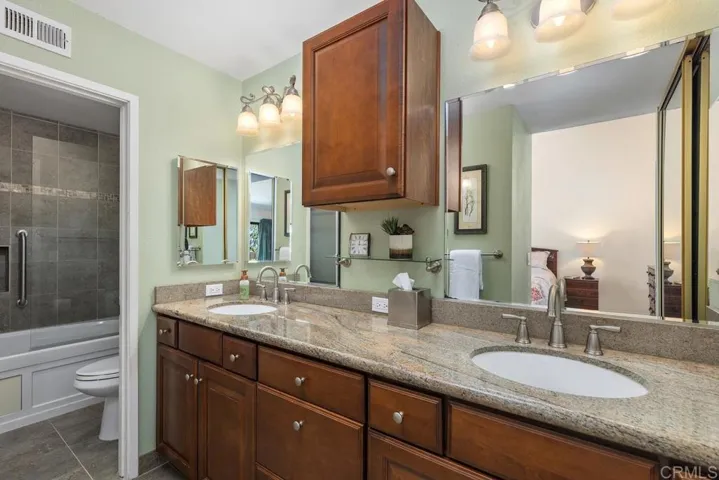 146 Little Oaks Road, Encinitas, California 92024