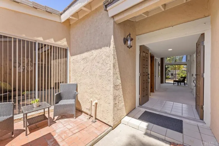 146 Little Oaks Road, Encinitas, California 92024