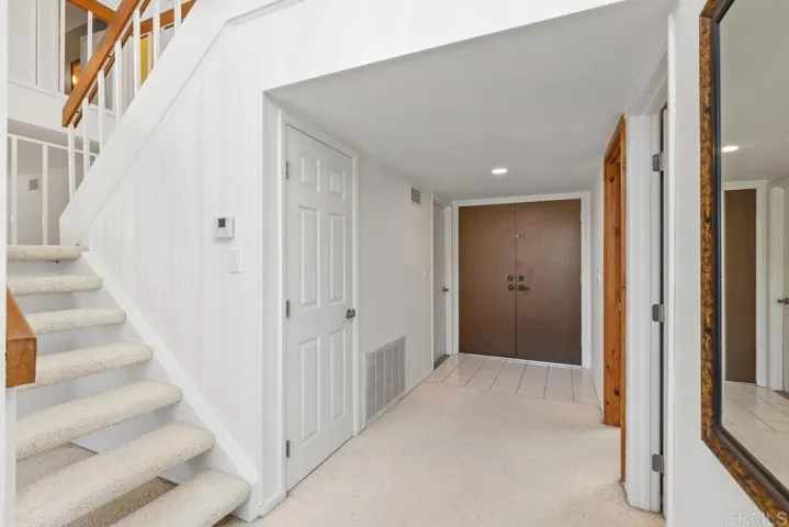 146 Little Oaks Road, Encinitas, California 92024