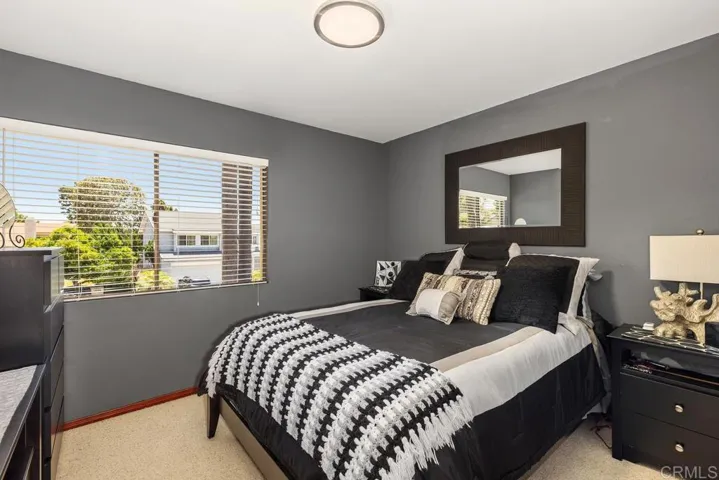 146 Little Oaks Road, Encinitas, California 92024
