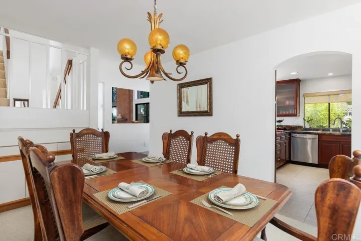 146 Little Oaks Road, Encinitas, California 92024