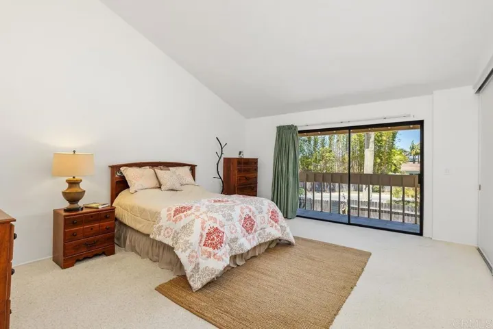 146 Little Oaks Road, Encinitas, California 92024