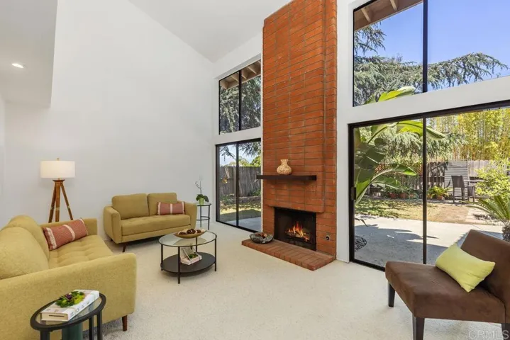 146 Little Oaks Road, Encinitas, California 92024