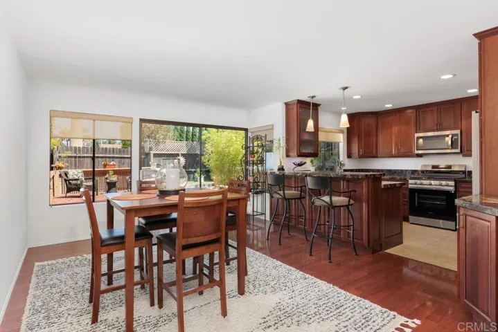 146 Little Oaks Road, Encinitas, California 92024