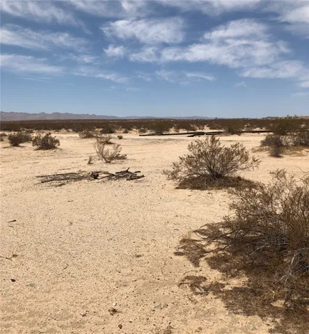 62832112 Amboy Rd At Parker Rd, 29 Palms, California 92277