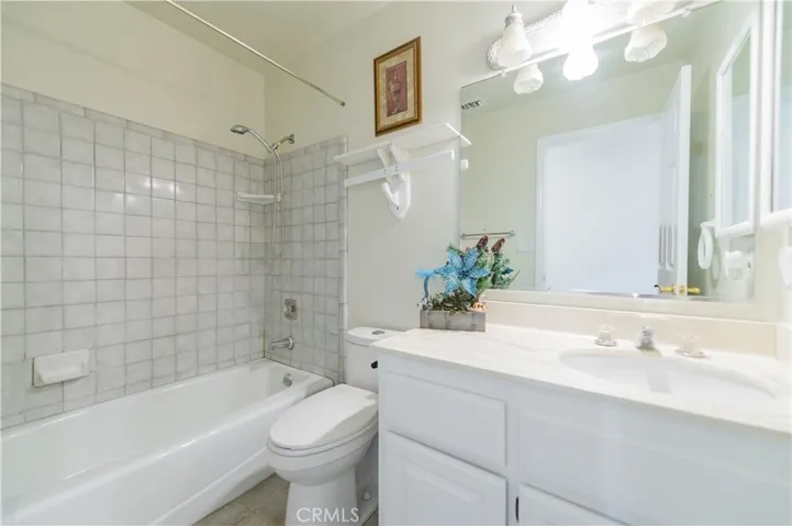 525 N Monte Vista Avenue, San Dimas, California 91773