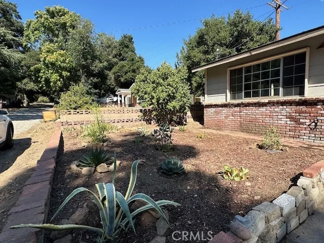 40132 Calle El Clavelito, Green Valley, California 91390