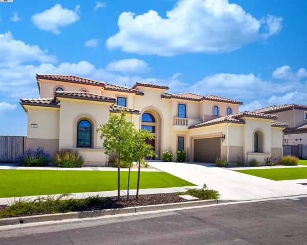 201 Robert Duchi Way, Danville, California 94506