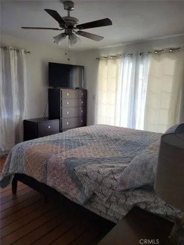 5122 Lindley Avenue, Encino, California 91316
