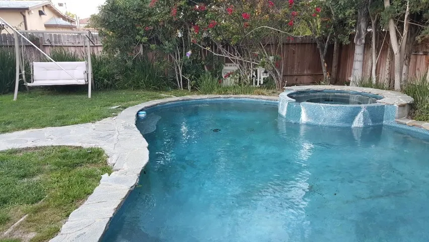5122 Lindley Avenue, Encino, California 91316