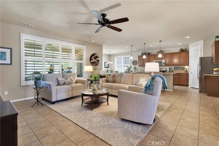 19346 Wildwood Court, Apple Valley, California 92308