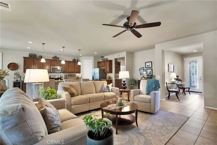 19346 Wildwood Court, Apple Valley, California 92308