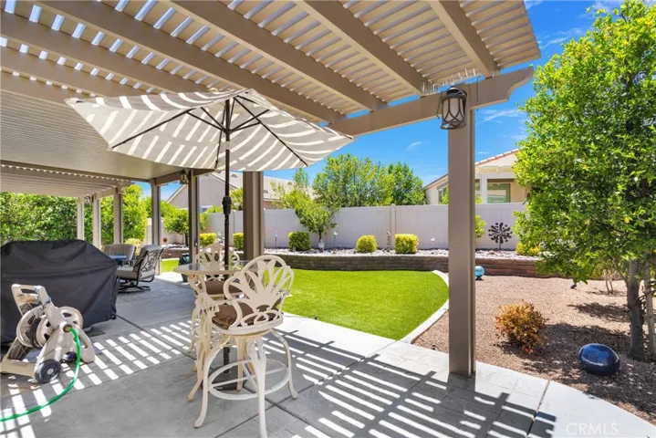 19346 Wildwood Court, Apple Valley, California 92308
