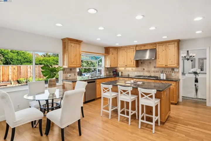 3016 Leger Ct, Pleasanton, California 94588