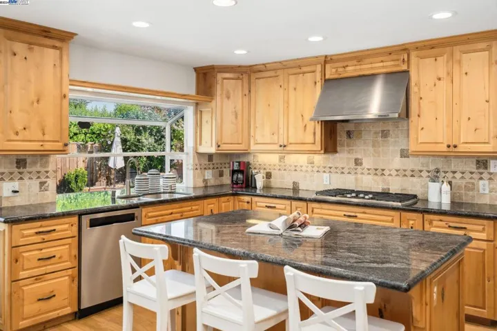 3016 Leger Ct, Pleasanton, California 94588