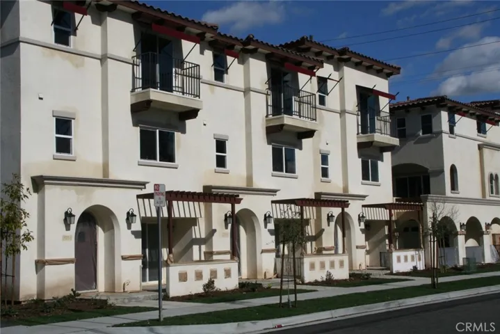 201 N Azusa Avenue 2, Azusa, California 91702