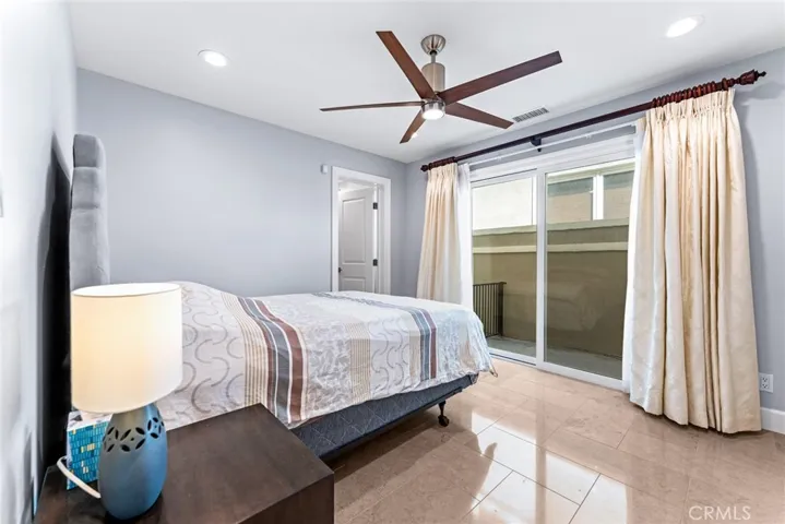 1st Fl bedroom