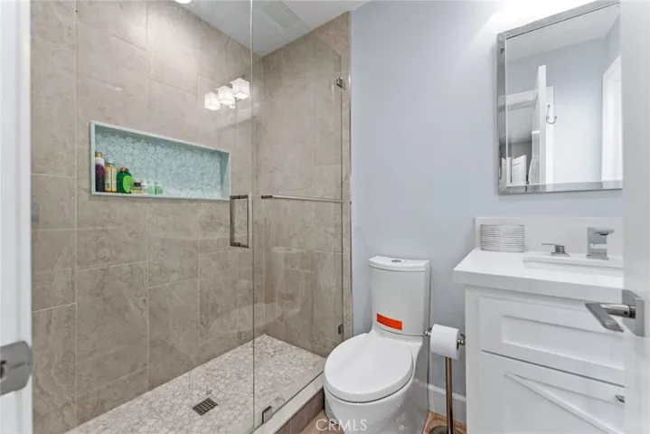 1st Fl bathroom
