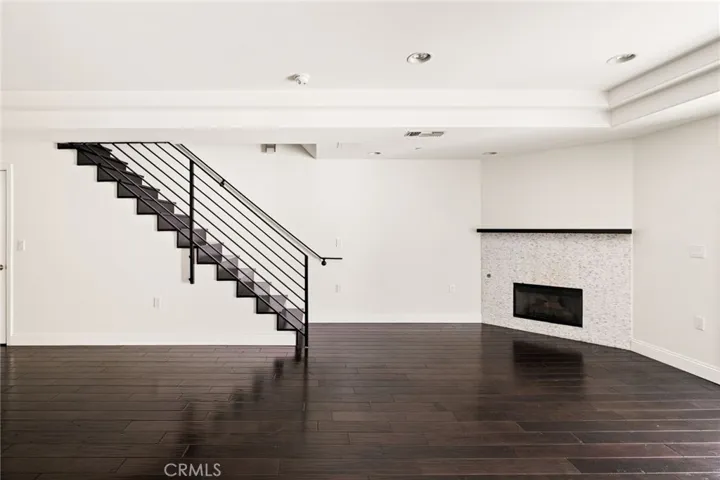 12020 Guerin Street 105, Studio City, California 91604