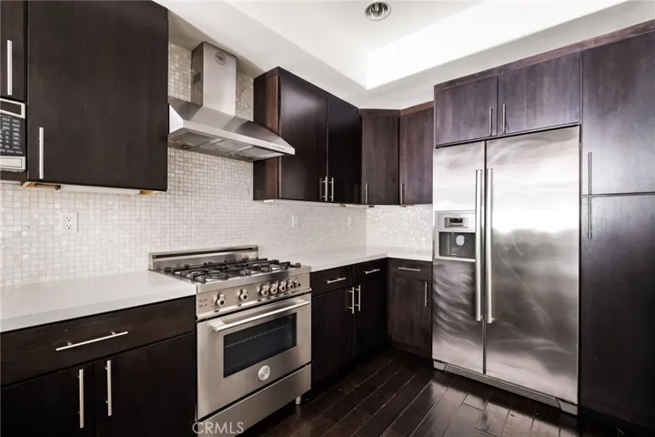 12020 Guerin Street 105, Studio City, California 91604