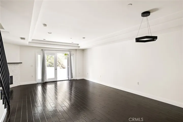 12020 Guerin Street 105, Studio City, California 91604
