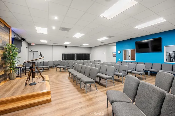 22707 La Palma Avenue, Yorba Linda, California 92887