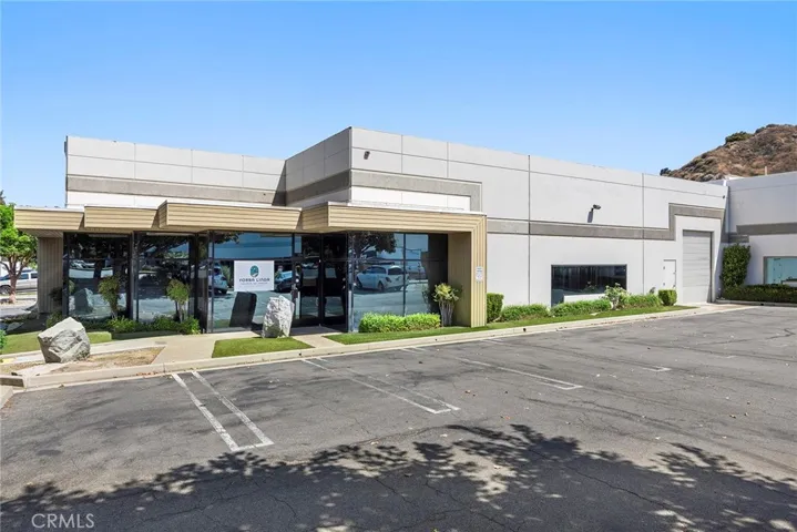 22707 La Palma Avenue, Yorba Linda, California 92887
