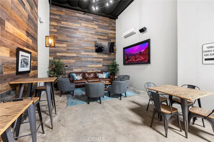 22707 La Palma Avenue, Yorba Linda, California 92887