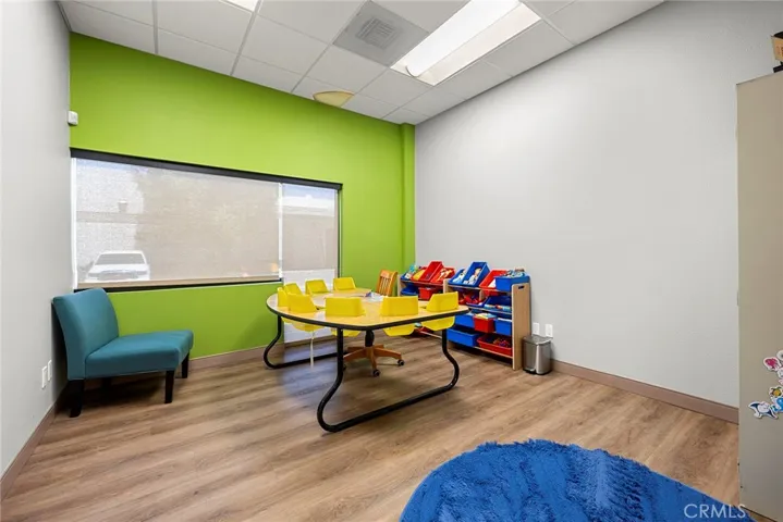 22707 La Palma Avenue, Yorba Linda, California 92887