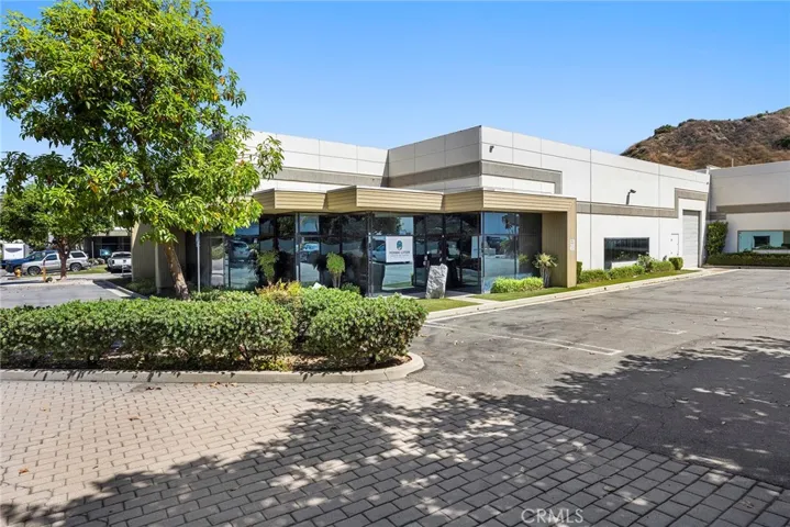 22707 La Palma Avenue, Yorba Linda, California 92887