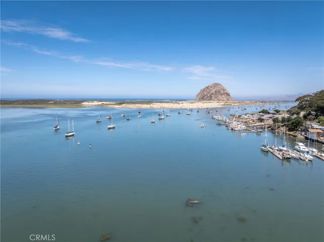 Minutes from the bay and  Morro Rock