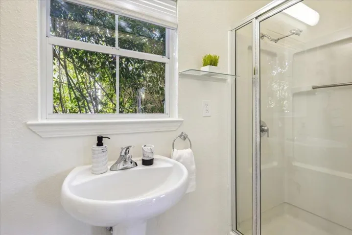 546 Sunset Way, Redwood City, California 94062