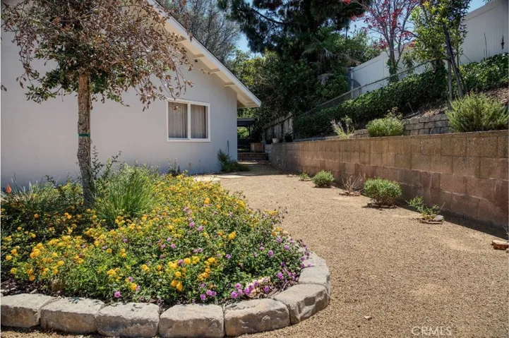 Side yard