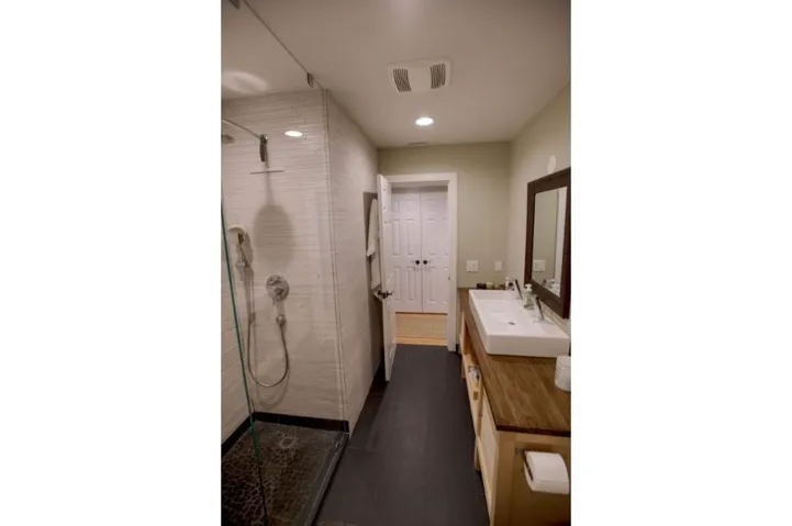 Hallway Bath
