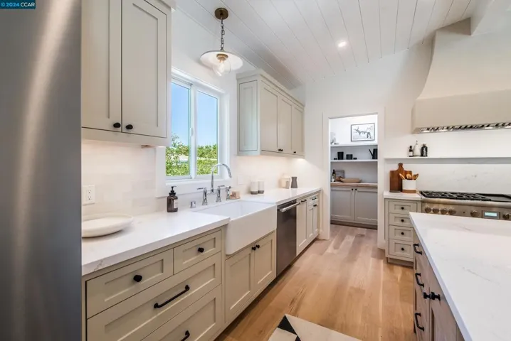 873 Solana, Lafayette, California 94549