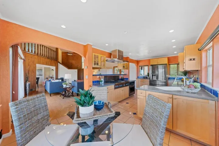 26773 Havenhill Lane, Los Gatos, California 95033