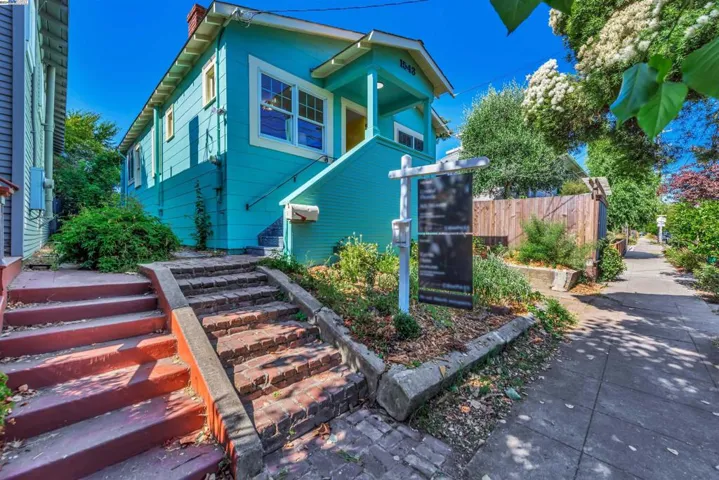 1543 Julia St, Berkeley, California 94703