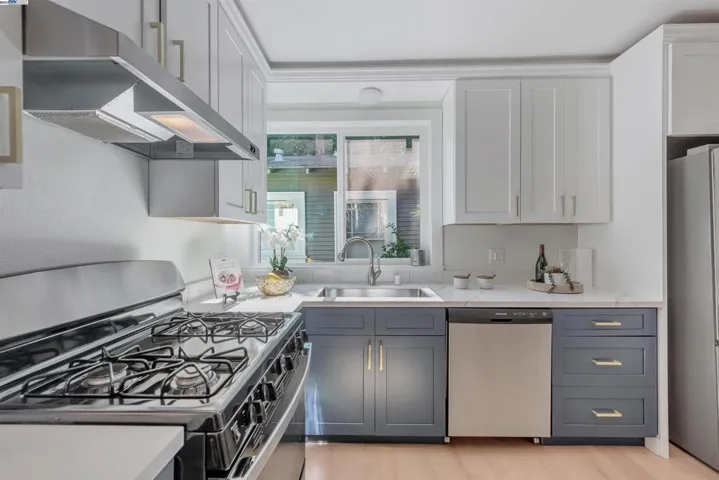 1543 Julia St, Berkeley, California 94703