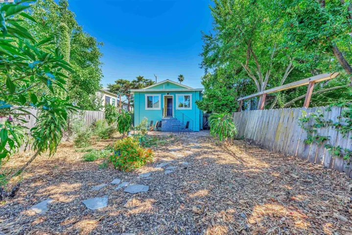 1543 Julia St, Berkeley, California 94703